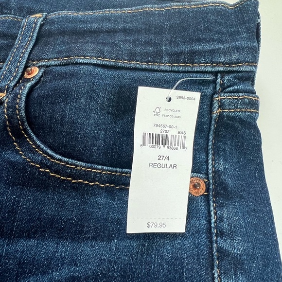 Mid Rise Straight Jeans - Picture 4 of 4